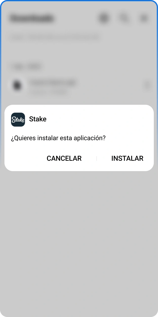 Concluye la instalación de la app APK de Stake en tu teléfono.